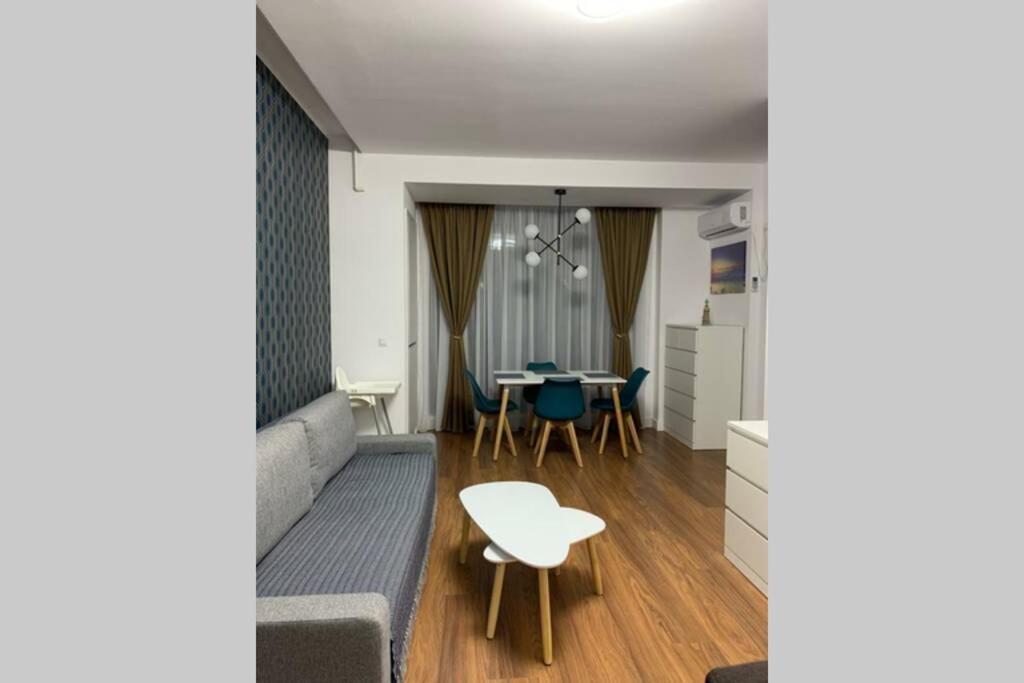 Andreve Apartment By Onix Blue Mamaia Nord, Baby Friendly, Private Parking Năvodari 외부 사진